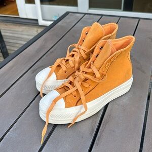 Converse Chuck Taylor All Star Lift Hi High Top Suede Size 6.5 Orange Platform